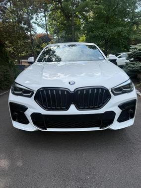 White 2022 BMW X6 xDrive40i