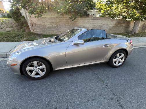 2006 Mercedes-Benz SLK-Class Base