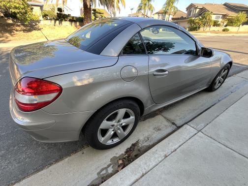 2006 Mercedes-Benz SLK-Class Base