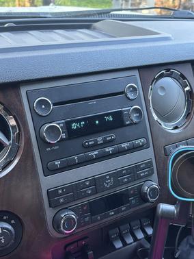 White 2012 Ford F-250 Lariat