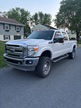 White 2012 Ford F-250 Lariat