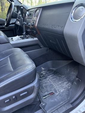 White 2012 Ford F-250 Lariat
