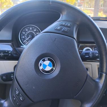 White 2006 BMW 325 xi