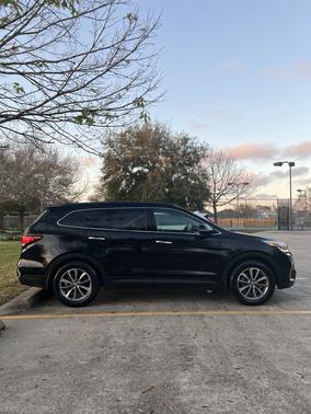 Black 2017 Hyundai SANTA FE Limited