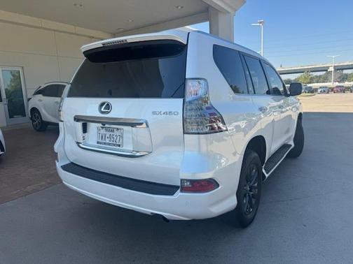White 2023 Lexus GX 460 Premium