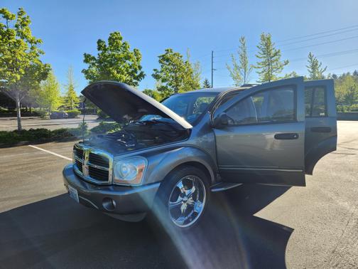 Gray 2005 Dodge Durango Limited