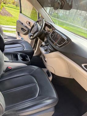 Silver 2021 Chrysler Voyager LXI
