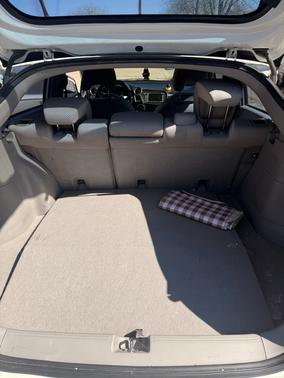 White 2011 Honda Insight EX