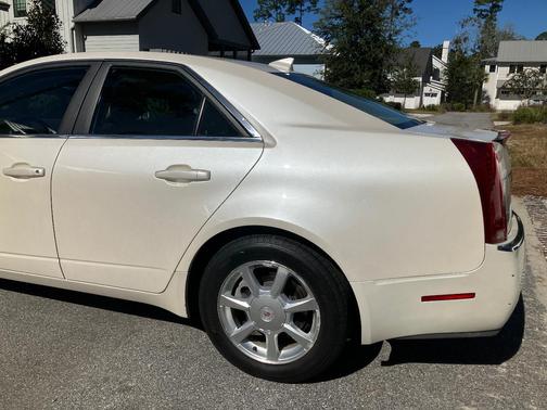 White 2009 Cadillac CTS Base