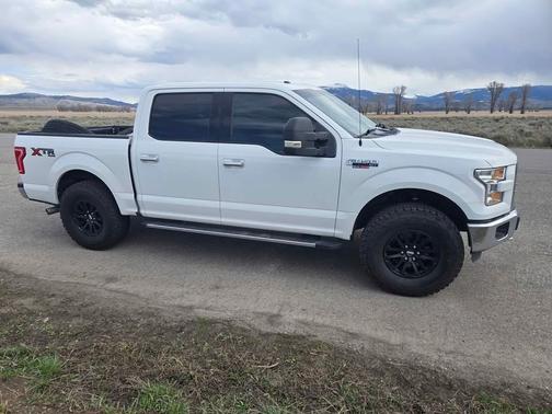 White 2015 Ford F-150 XLT