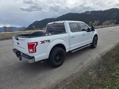 White 2015 Ford F-150 XLT