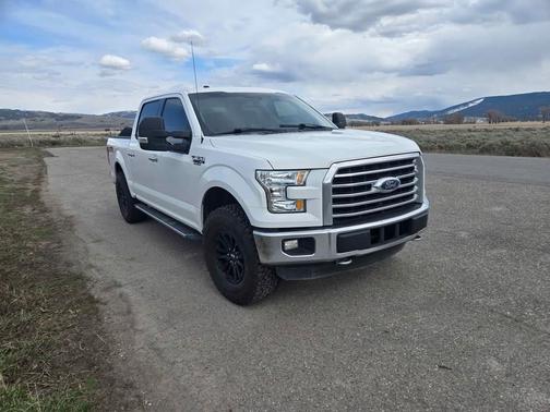 White 2015 Ford F-150 XLT