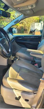 2013 Chrysler Town & Country Limited