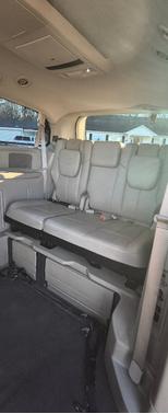 2013 Chrysler Town & Country Limited