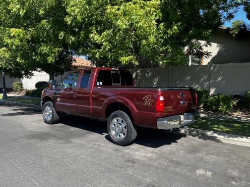 2013 Ford F-250 Lariat