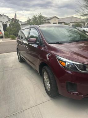 Red 2016 Kia Sedona LX