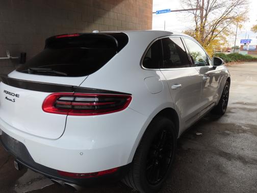 2015 Porsche Macan Macan S