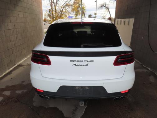 2015 Porsche Macan Macan S
