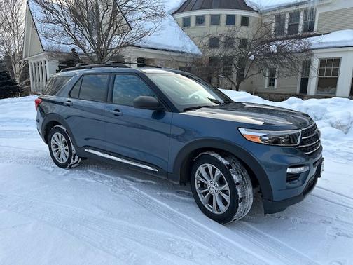 Blue 2020 Ford Explorer XLT