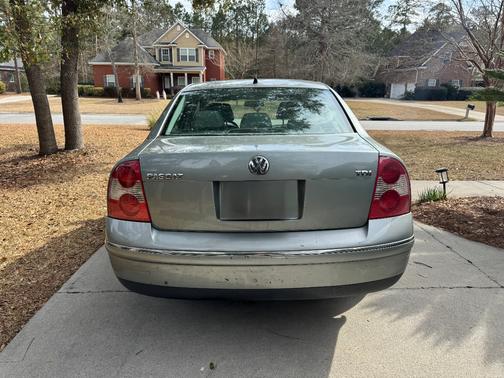 2005 Volkswagen Passat GLS TDI