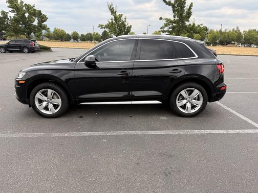 2018 Audi Q5 2.0T Premium Plus