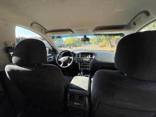2014 Nissan Pathfinder Hybrid SV