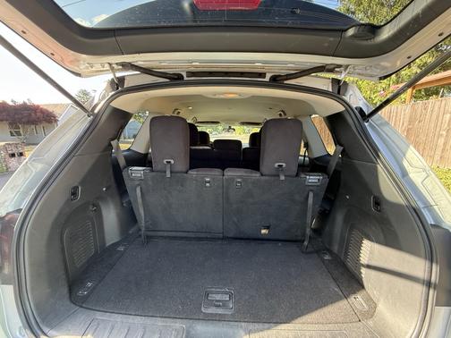 2014 Nissan Pathfinder Hybrid SV