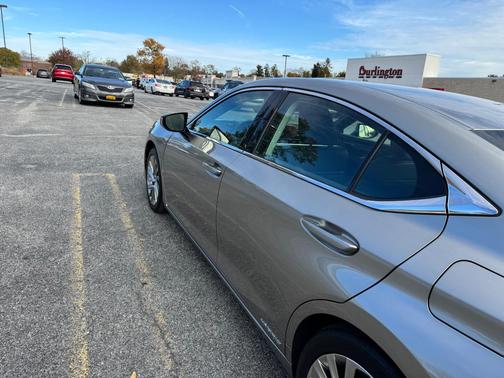 Silver 2021 Lexus ES 300h Luxury