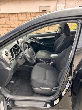 Black 2009 Pontiac Vibe Base