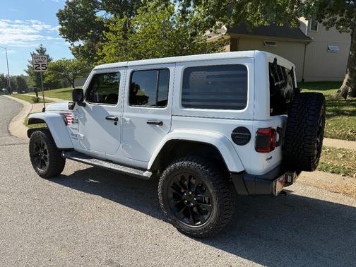 2021 Jeep Wrangler Unlimited 4xe Sahara