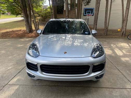 Silver 2018 Porsche Cayenne Cayenne Platinum Edition