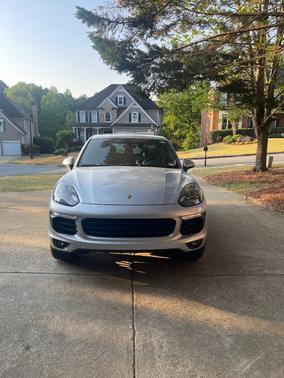 Silver 2018 Porsche Cayenne Cayenne Platinum Edition