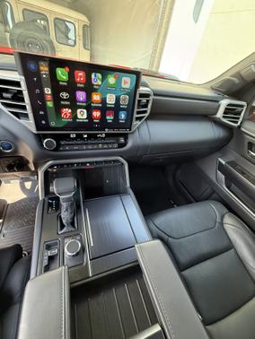 2024 Toyota Tundra Hybrid Platinum