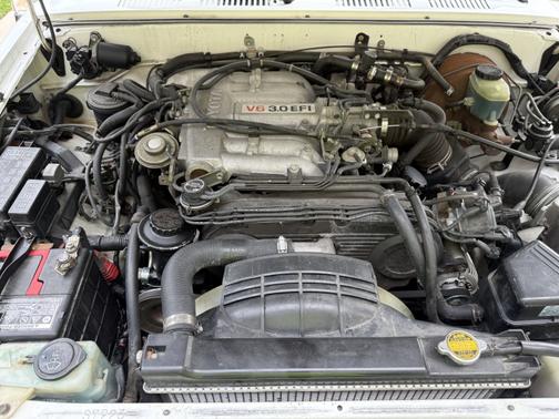1993 Toyota 4Runner SR5 V6 4WD
