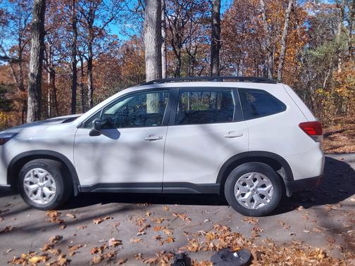 2024 Subaru Forester Base