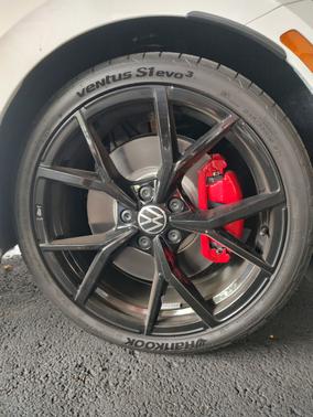 2024 Volkswagen Golf GTI 2.0T 380 SE Manual