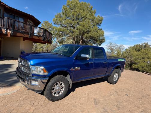 2016 RAM 2500 Laramie