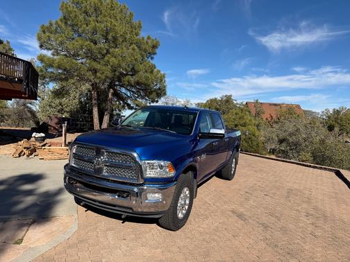 2016 RAM 2500 Laramie