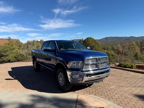 2016 RAM 2500 Laramie
