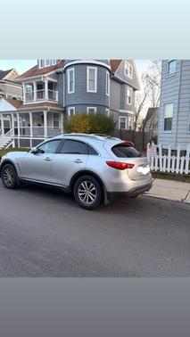 2009 INFINITI FX35 Base