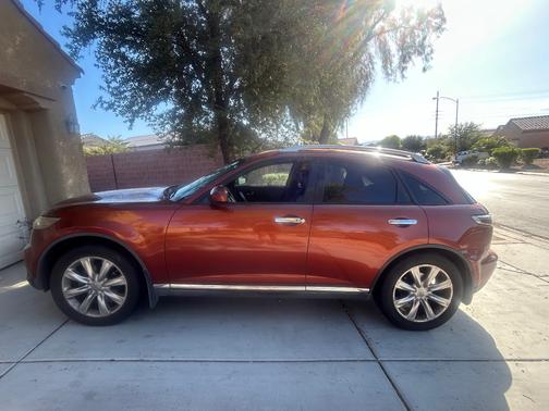 Orange 2008 INFINITI FX35 Base