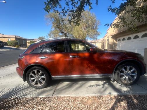 Orange 2008 INFINITI FX35 Base