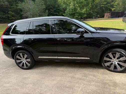 Black 2022 Volvo XC90 Recharge Plug-In Hybrid T8 Inscription 6 Passenger