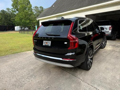 Black 2022 Volvo XC90 Recharge Plug-In Hybrid T8 Inscription 6 Passenger