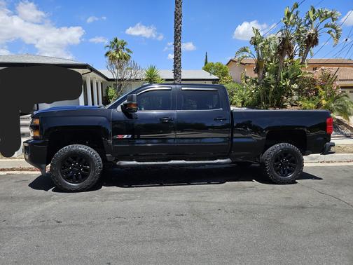2017 Chevrolet Silverado 2500 LTZ