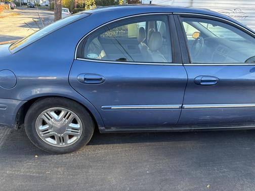 Blue 2004 Mercury Sable LS Premium