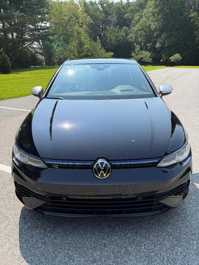Black 2024 Volkswagen Golf R 2.0T Manual