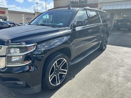 2017 Chevrolet Suburban LT