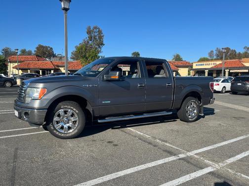 Gray 2012 Ford F-150 XLT