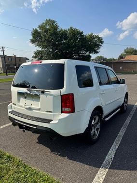 White 2015 Honda Pilot EX-L
